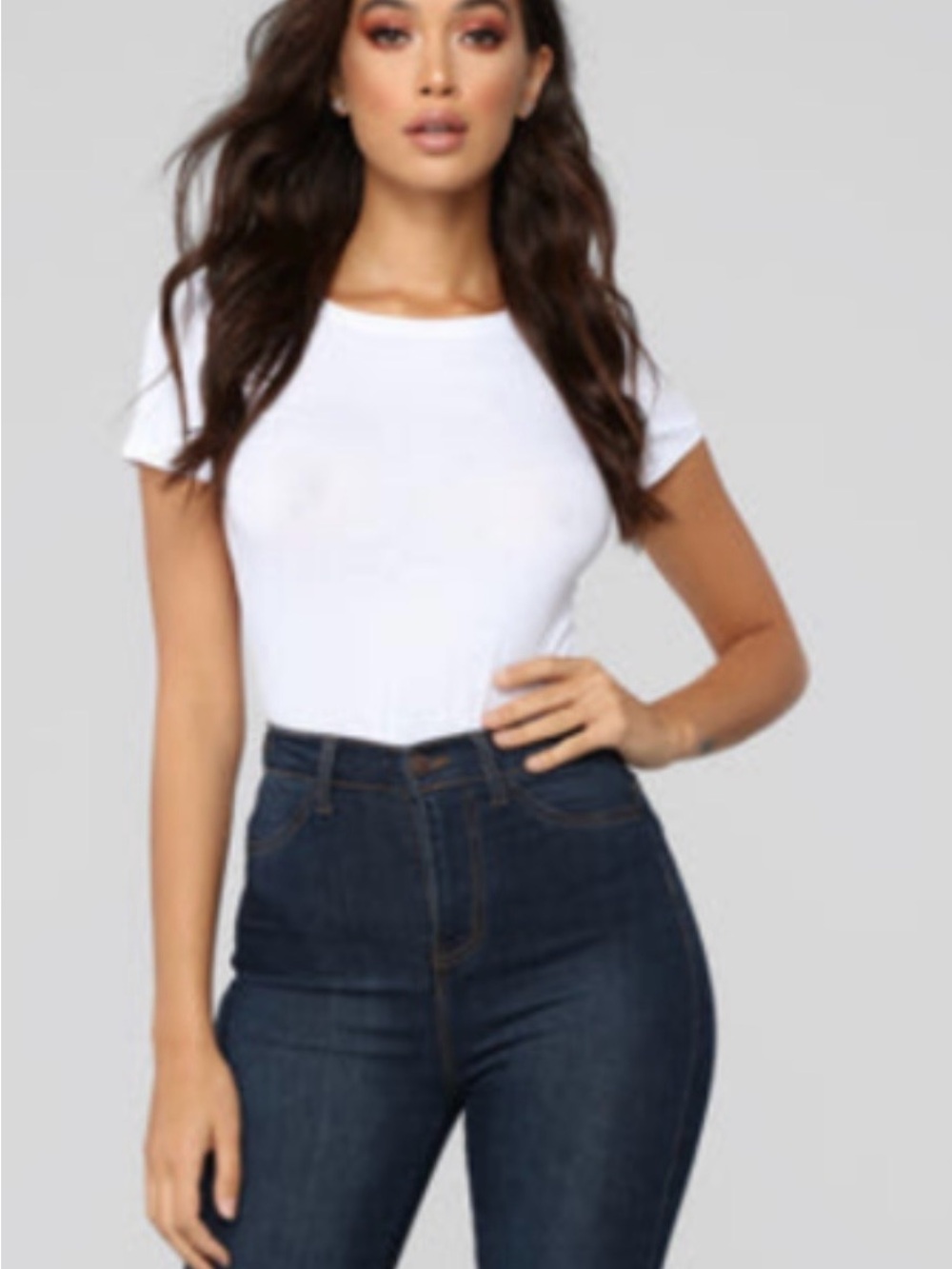Fashion Nova White Short Sleeve Crewneck Tee